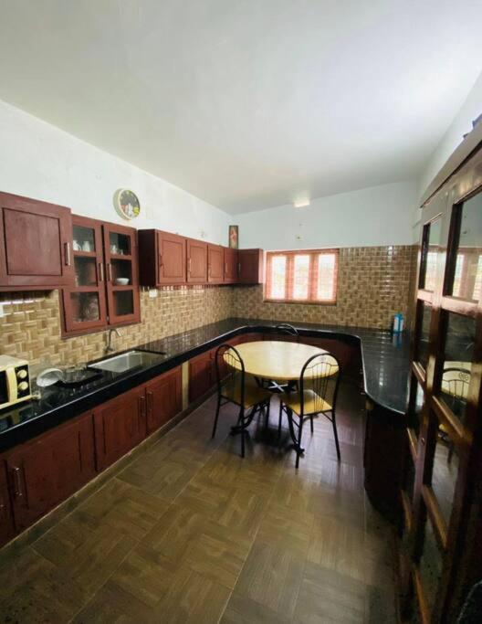 Ibiza Wonderland , Meppadi Wayanad Villa Esterno foto